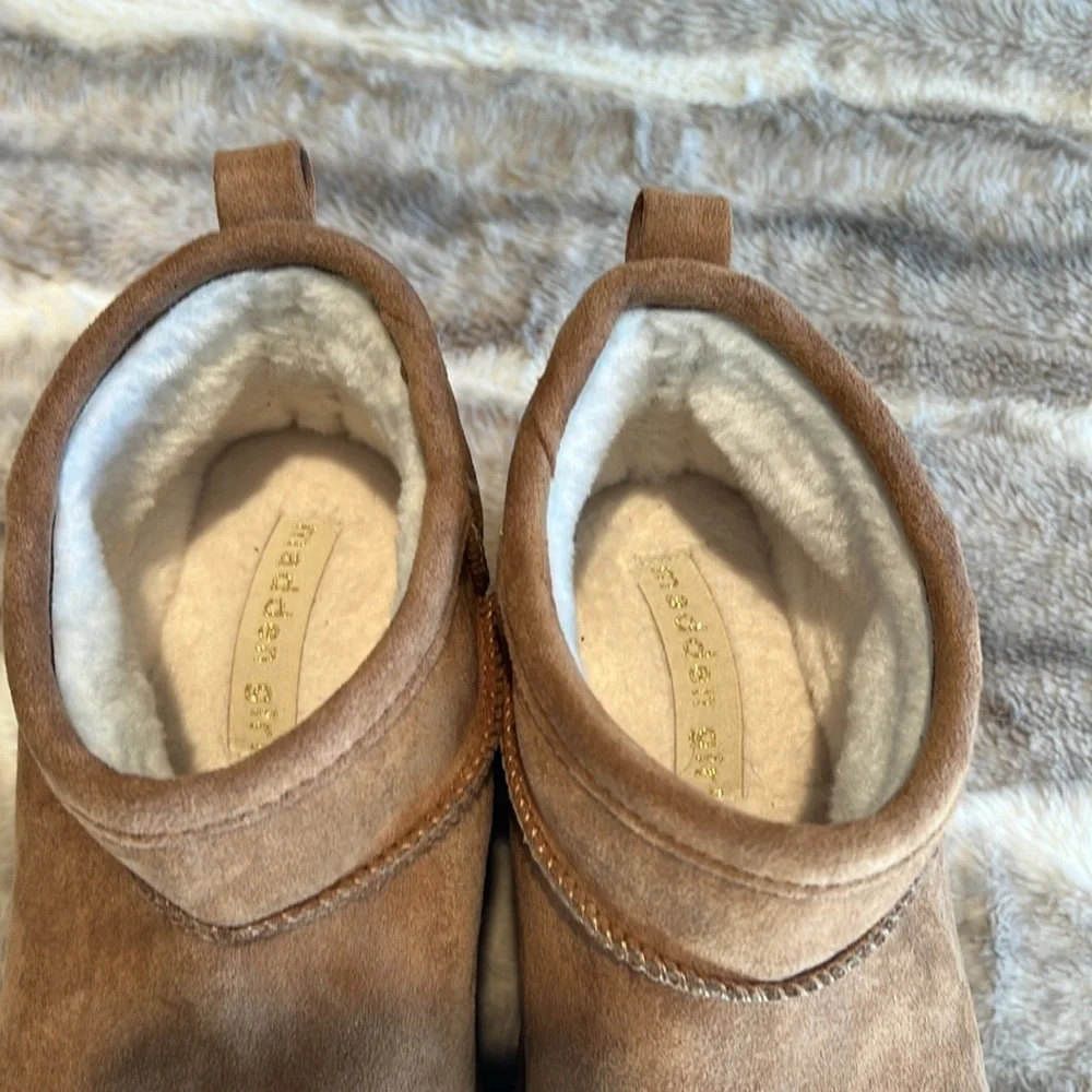 Madden girl embrace platform bootie
